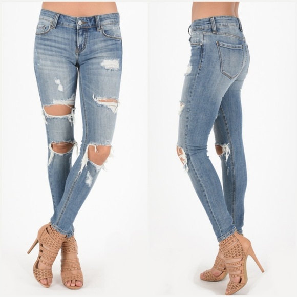 eunina Denim - Last 3 - Store Closing‼️ Medium Rise Destroyed Jeans